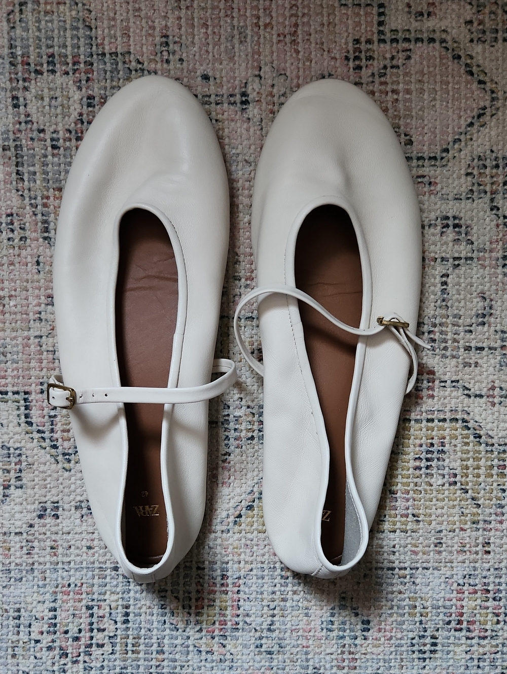 Zara White Leather Mary Jane Flats